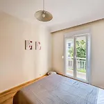 Grand Next To Center 3bd 110sqm