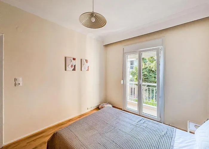 Grand Next To Center 3bd 110sqm