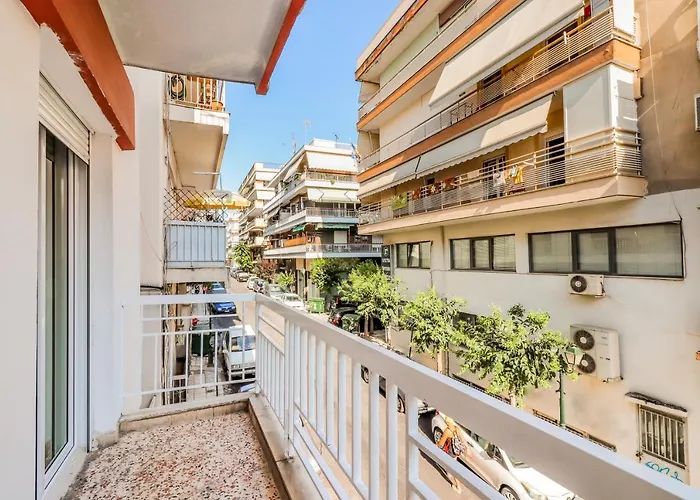 Grand Next To Center 3bd 110sqm Lejlighed