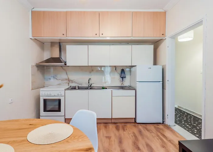 Grand Next To Center 3bd 110sqm Thessaloníki