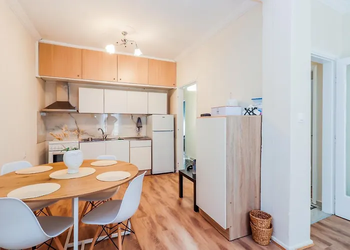 Grand Next To Center 3bd 110sqm