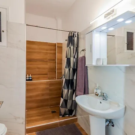 Grand Next To Center 3bd 110sqm