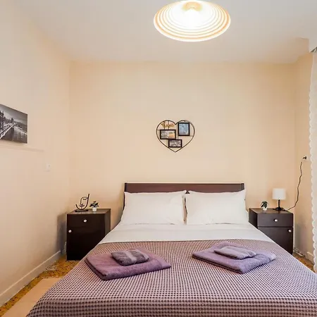 Grand Next To Center 3bd 110sqm *