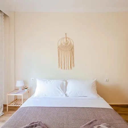 Grand Next To Center 3bd 110sqm