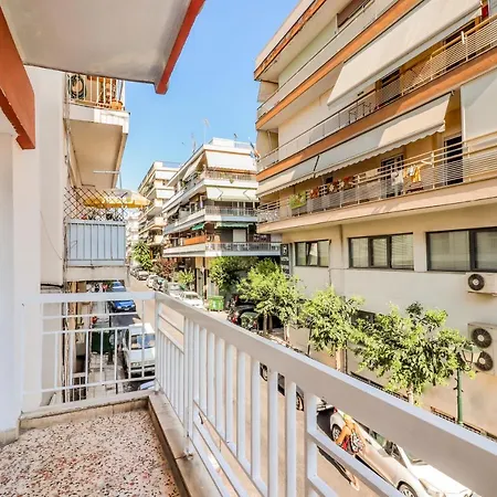 Grand Next To Center 3bd 110sqm Apartmán