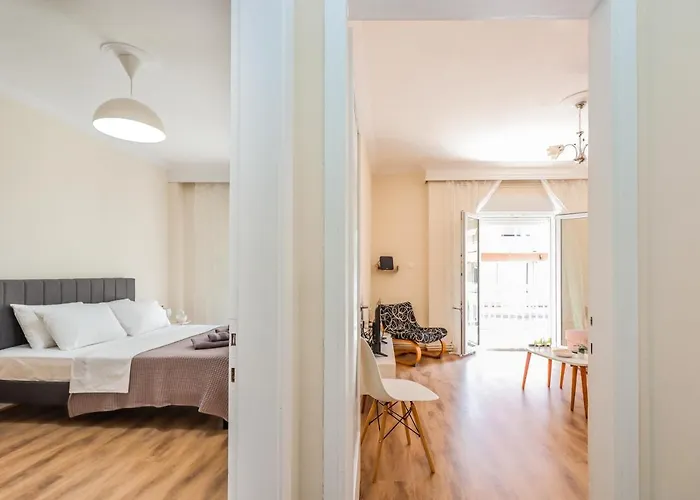 Grand Next To Center 3bd 110sqm *