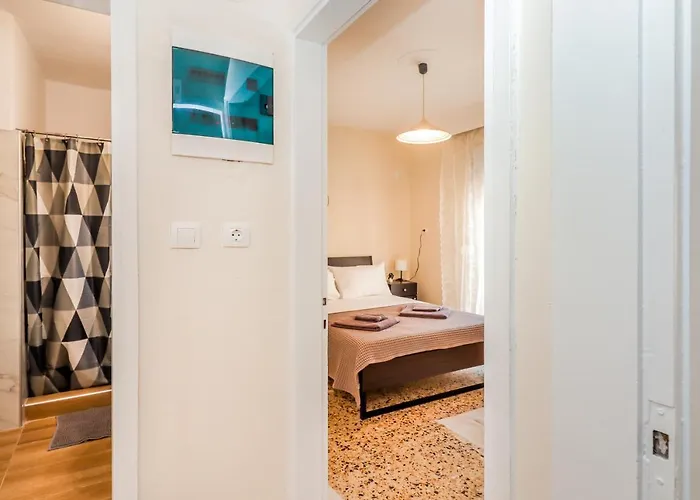 Grand Next To Center 3bd 110sqm 公寓